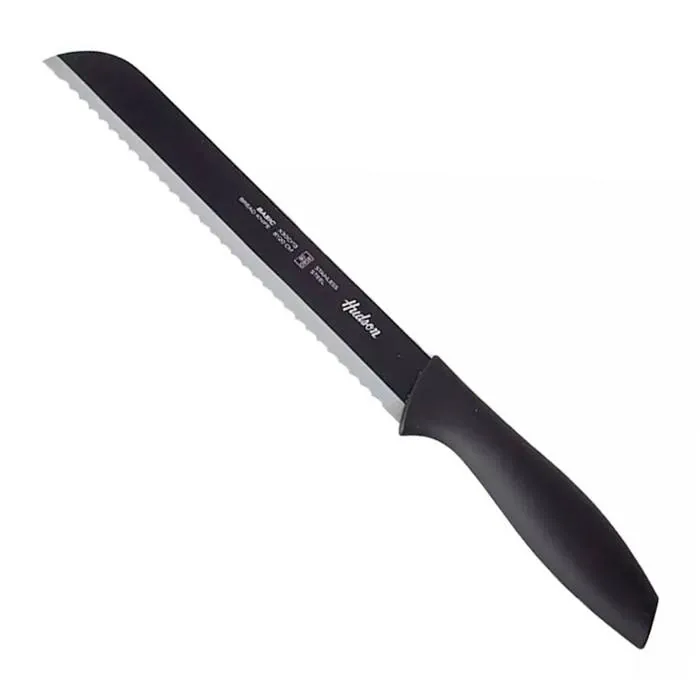 Cuchillo de pan liso o dentado: cuál no aplasta la miga